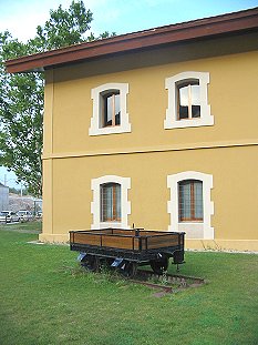 tram09.jpg (24306 octets)